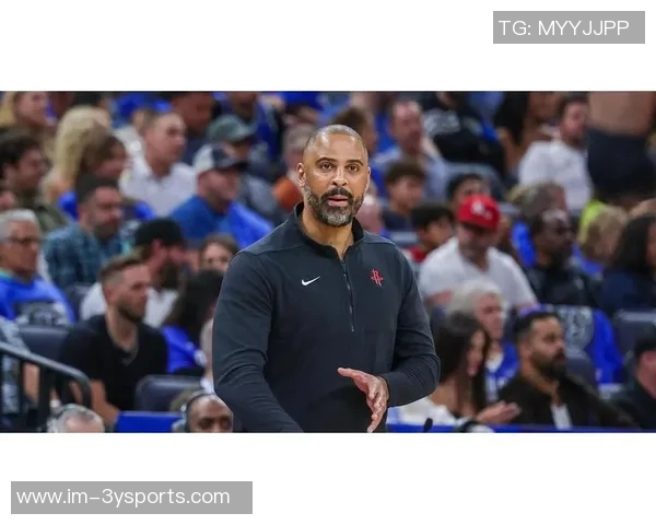 乌度卡强调球队需保持高强度表现即使刚赢得30分也不能放松